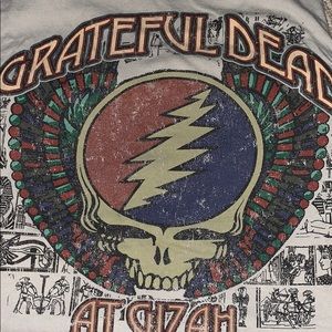 Grateful Dead tee shirt
